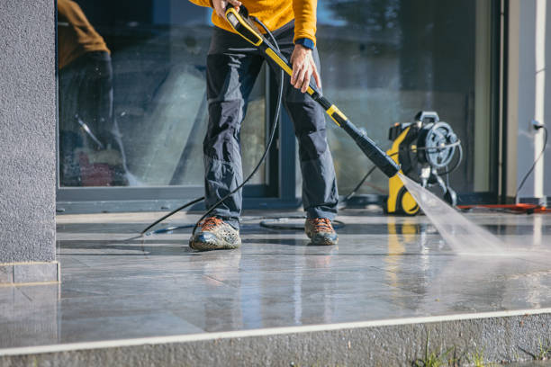 Best Commercial Building Pressure Washing  in Greensburg, PA